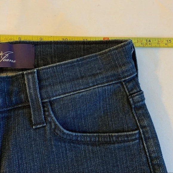 Not Your Daughter Jeans - Picture 7 of 9